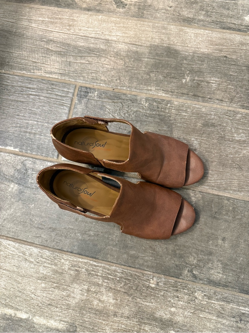 Natural Soul Brown Open-Toe Slingback Mules